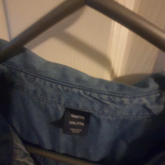 Dress shirts - Picture 3 of 15